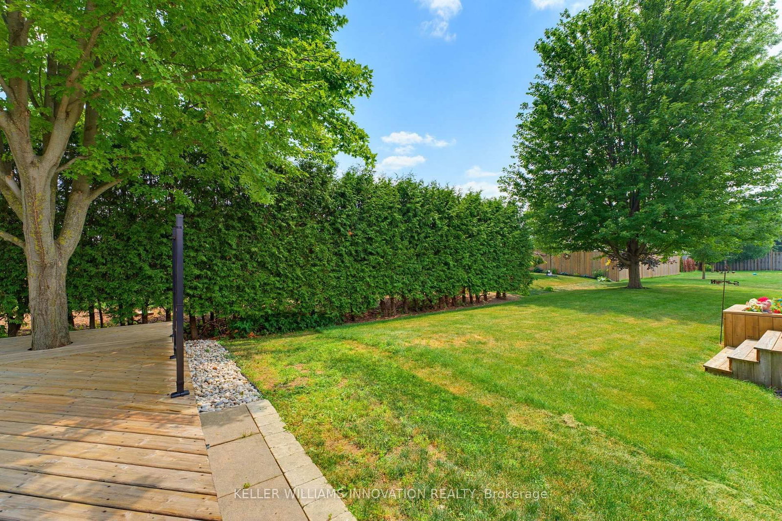 906 S Baker Avenue • North Perth, ON photo 29