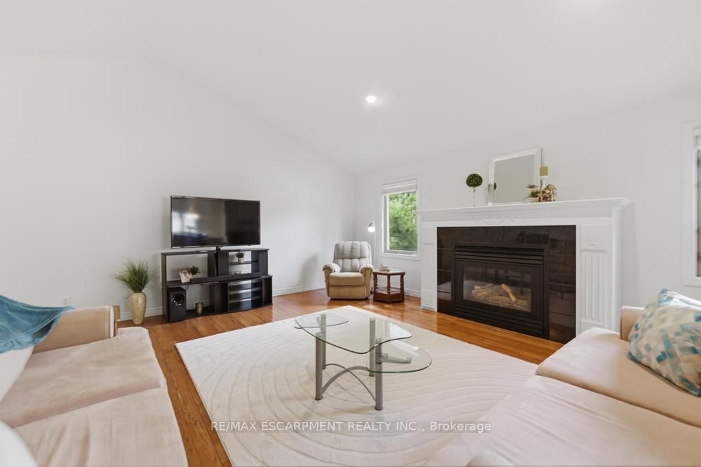 80 Lister Avenue • Hamilton, ON photo 8
