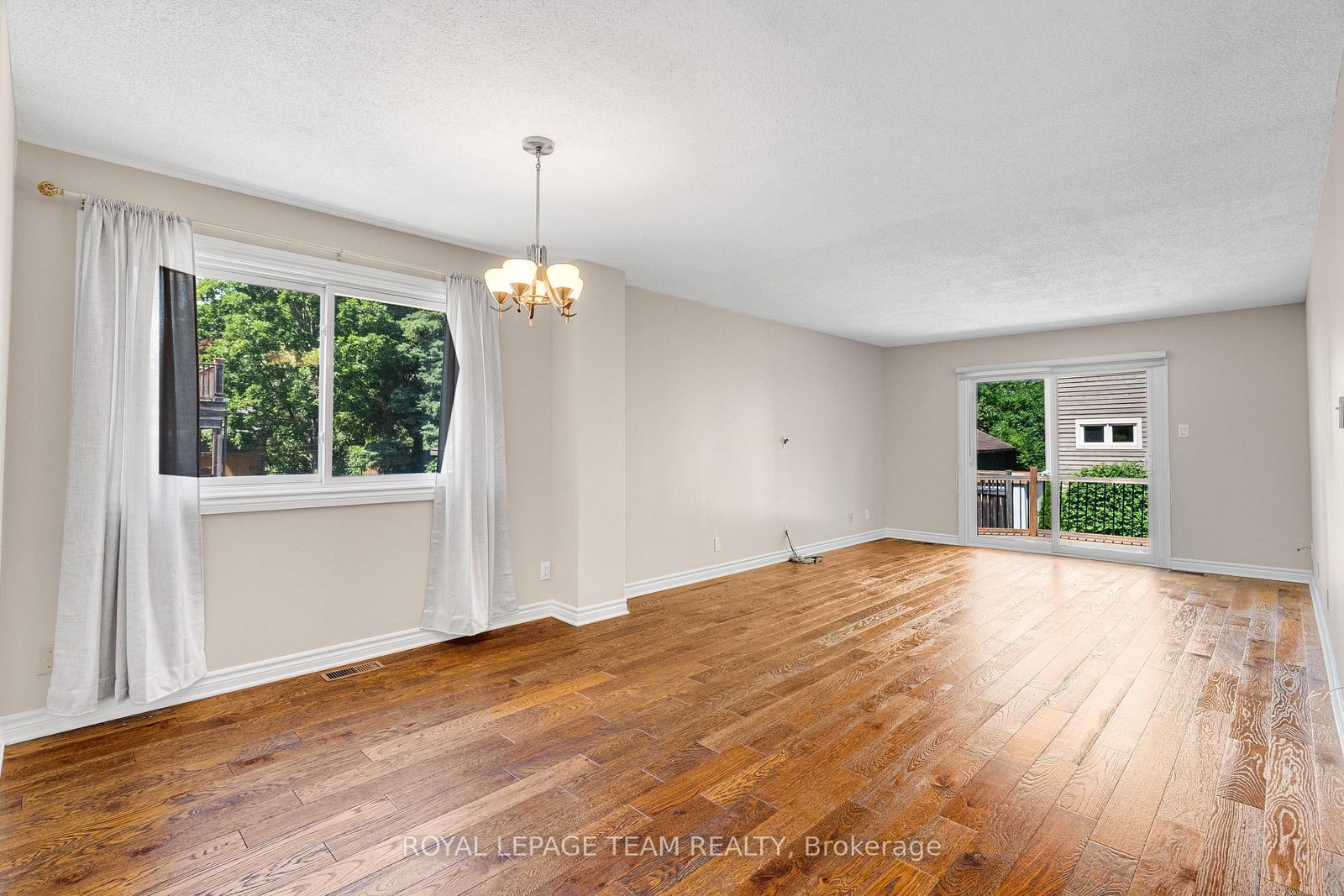 475 MELBOURNE Avenue • Ottawa, ON photo 13