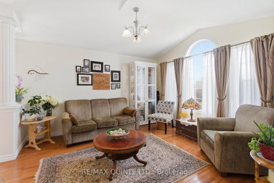 99 McKenzie Street • Madoc, ON photo 5