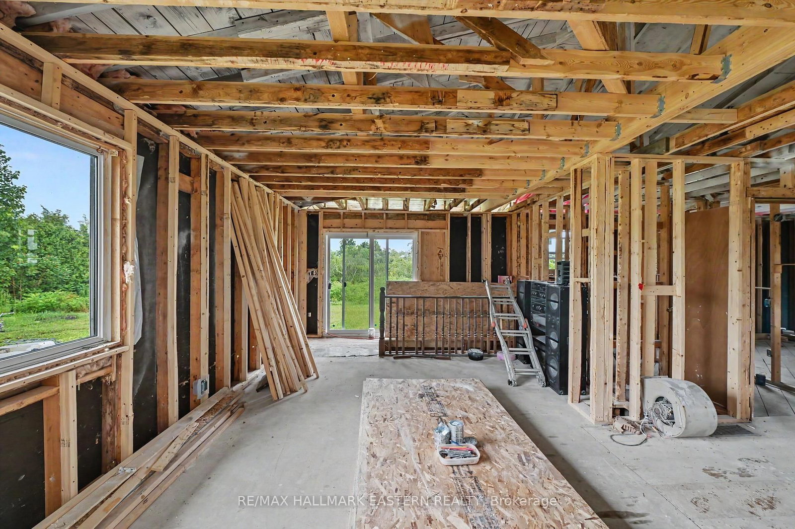 2260 Buckhorn Road • Selwyn, ON photo 7