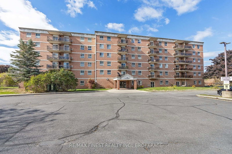 610 - 745 Davis Drive