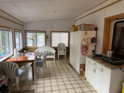 503 Tomiko Road — more photos