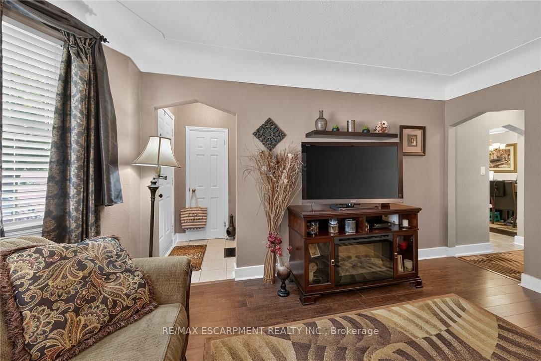 180 East 25th Street • Hamilton, ON photo 11