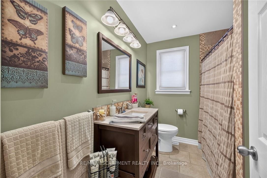 180 East 25th Street • Hamilton, ON photo 19