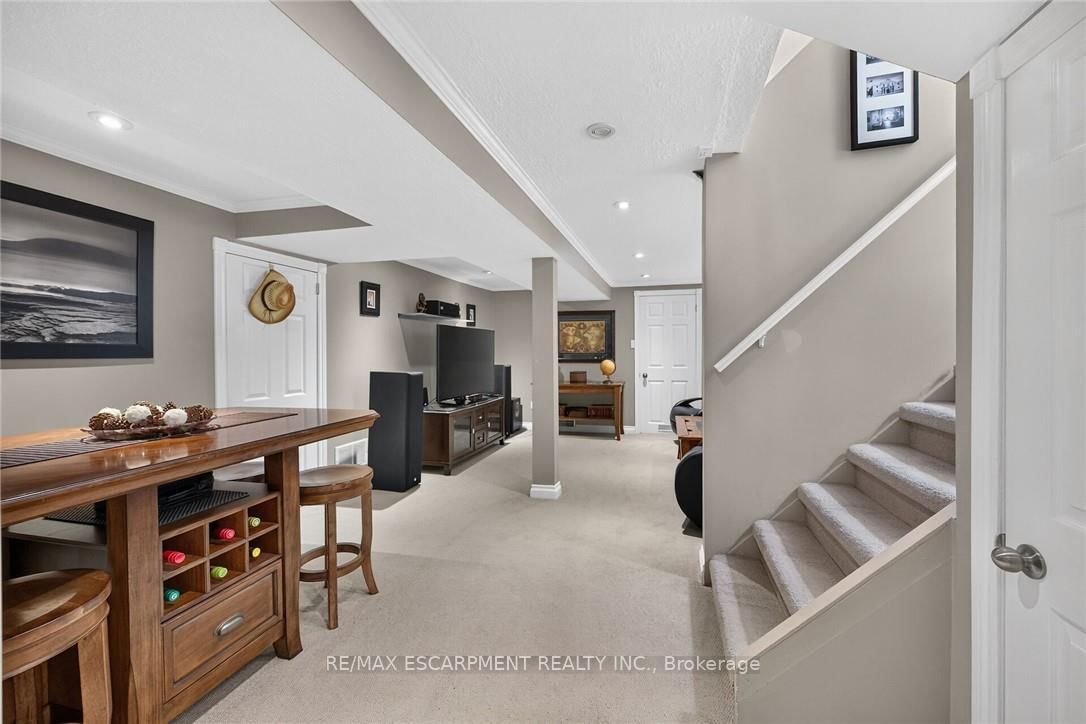 180 East 25th Street • Hamilton, ON photo 32