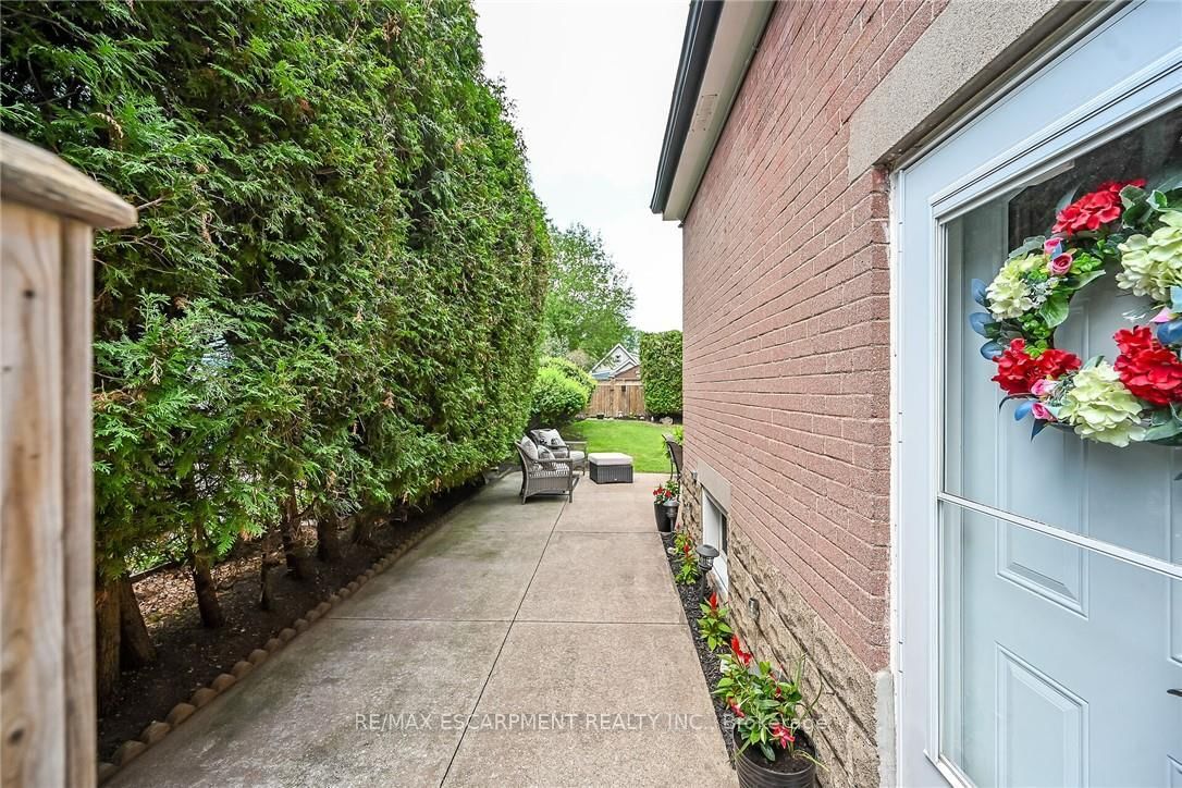 180 East 25th Street • Hamilton, ON photo 46