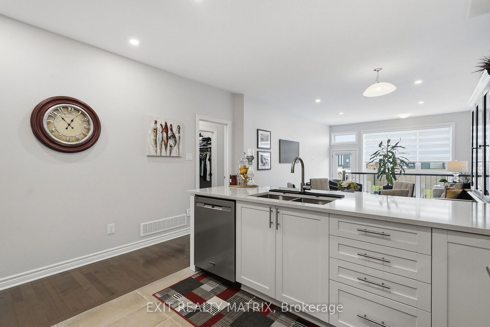 961 COLOGNE Street • Russell, ON photo 8