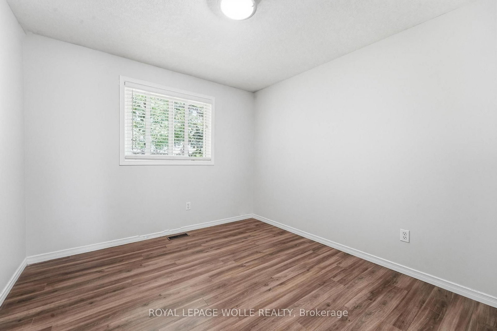 449 Exmoor Street • Waterloo, ON photo 26