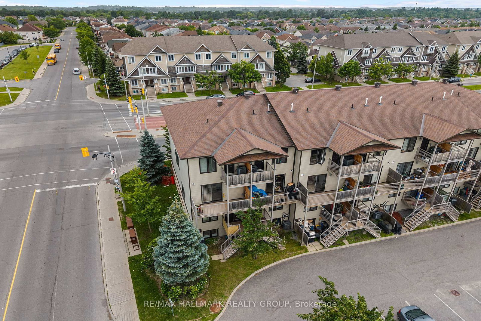 541 Chapman Mills Drive • #A • Ottawa, ON photo 28
