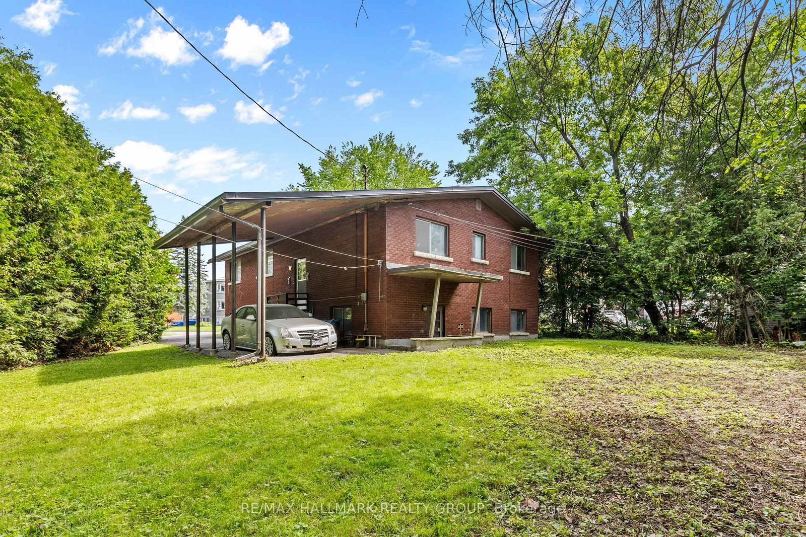 492 Vernon Avenue • Ottawa, ON photo 34