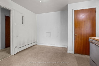 492 Vernon Avenue • Ottawa, ON photo 4