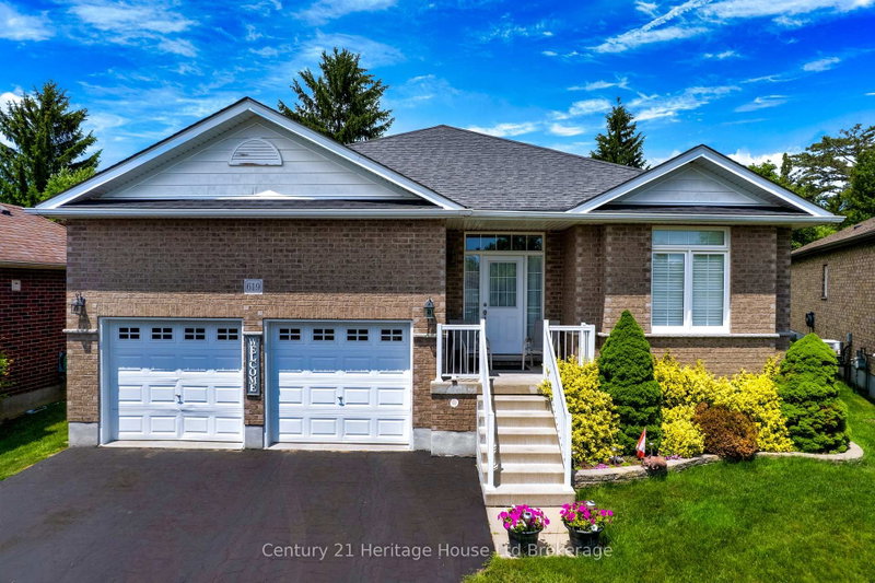 619 Fox Hollow Court, Woodstock
