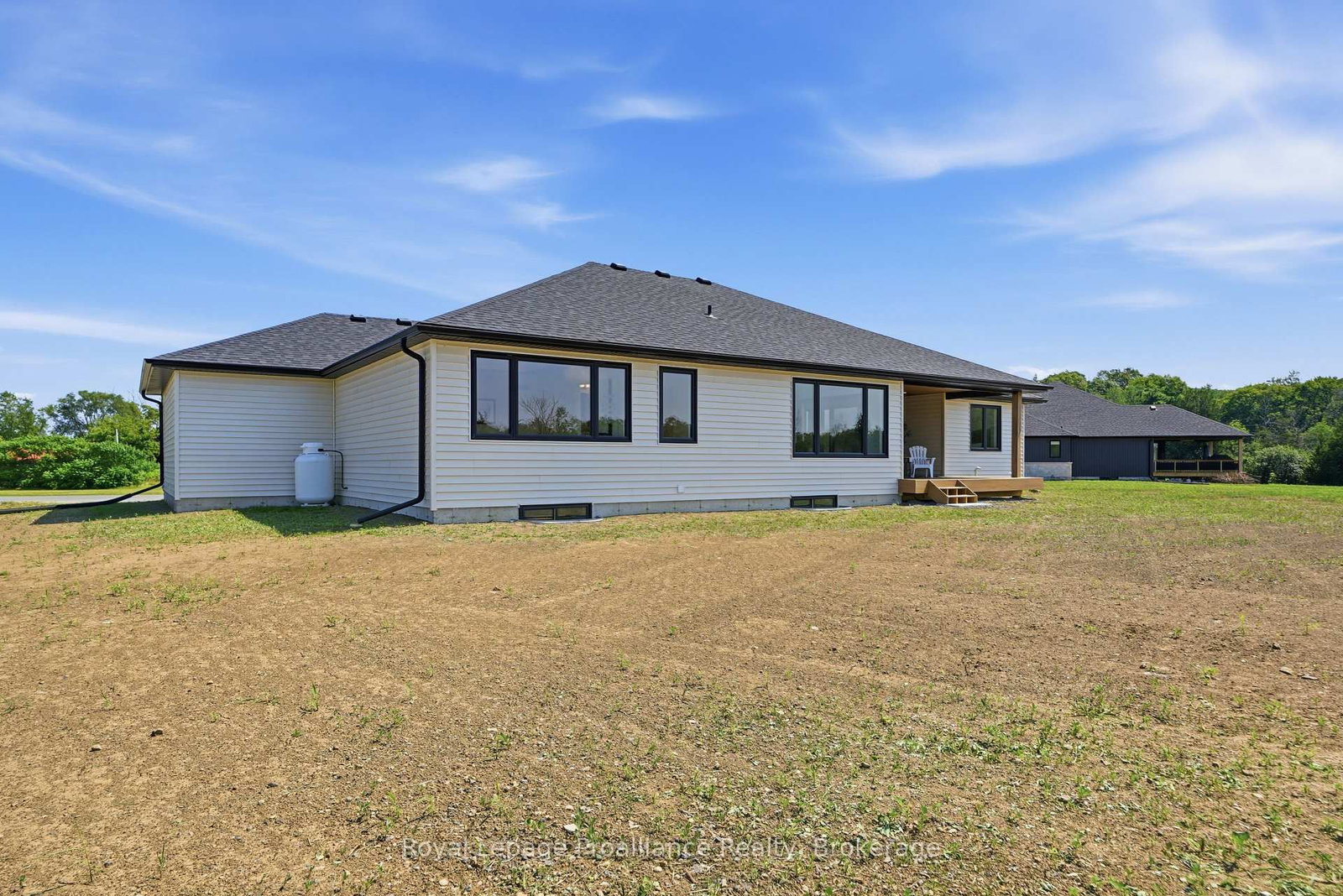 Listing Image 46