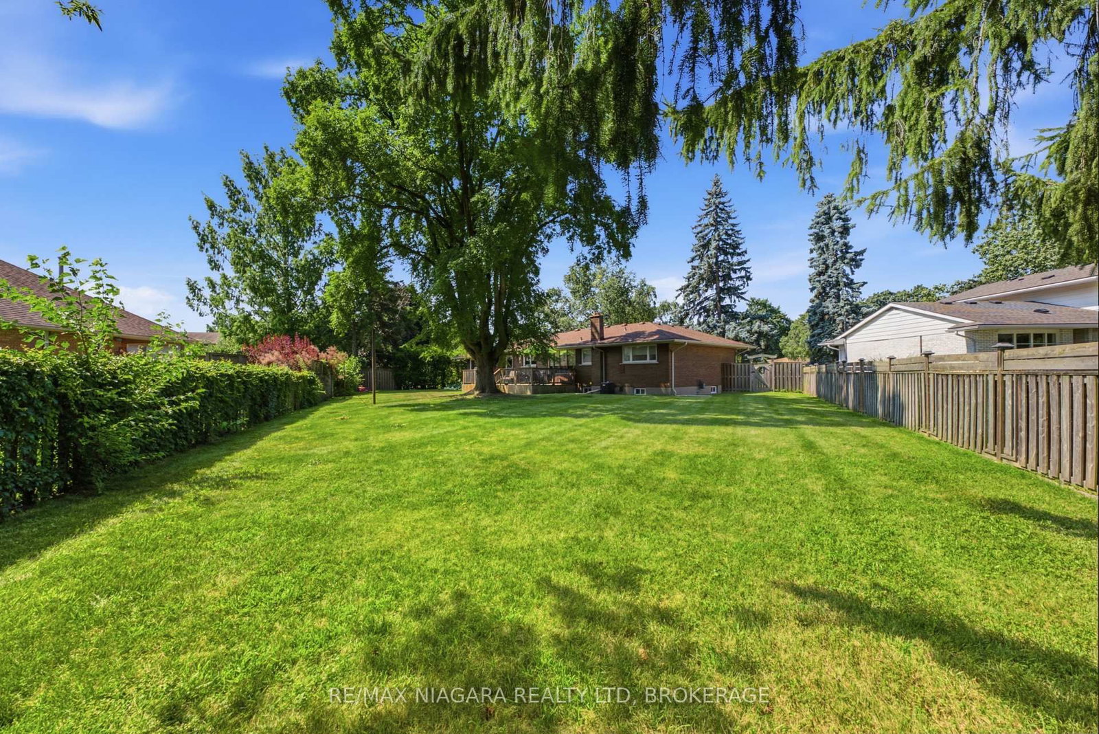 3374 Marlin Court • Lincoln, ON photo 24