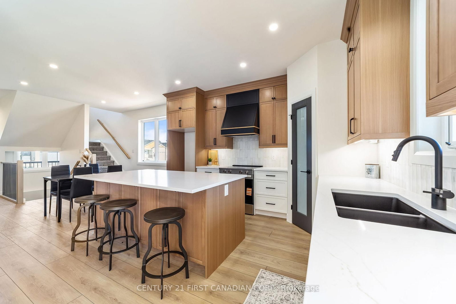 30 Sheldabren Street • North Middlesex, ON photo 14