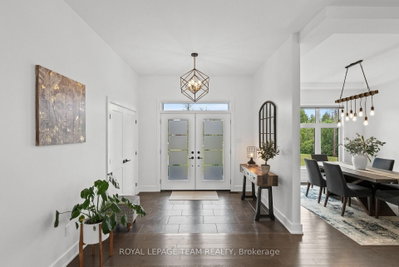 176 Country Meadow Drive • Carp, ON photo 3