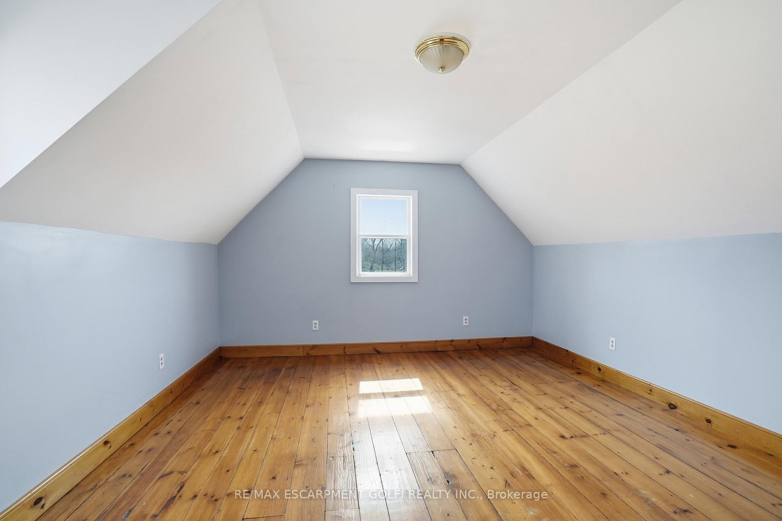 53 Young Road • Haldimand, ON photo 12