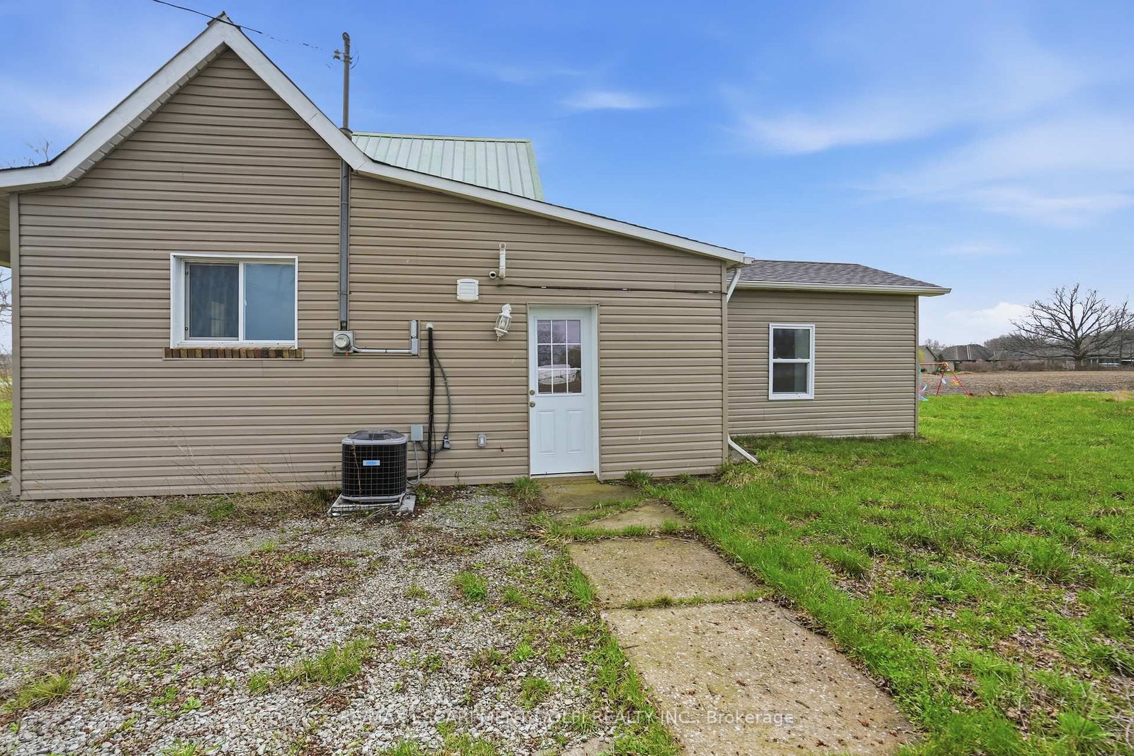 53 Young Road • Haldimand, ON photo 19