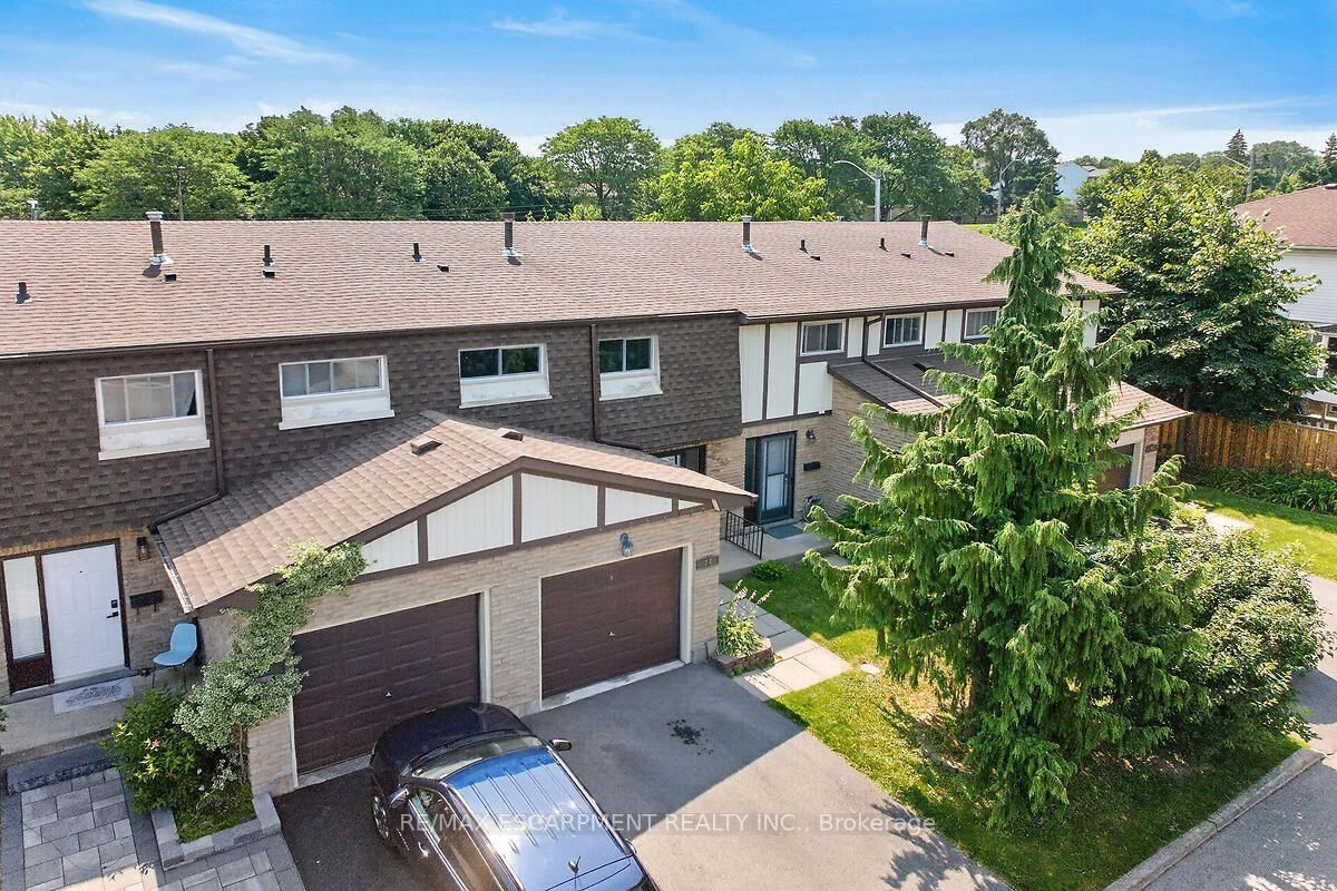 Townhouse for sale at 24-300 REXFORD Drive, Hamilton, Ontario, L8W 1P5 - Randall - MLS: X13594948