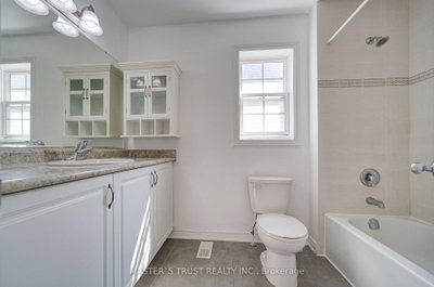 569 Grange Way • Peterborough, ON photo 6
