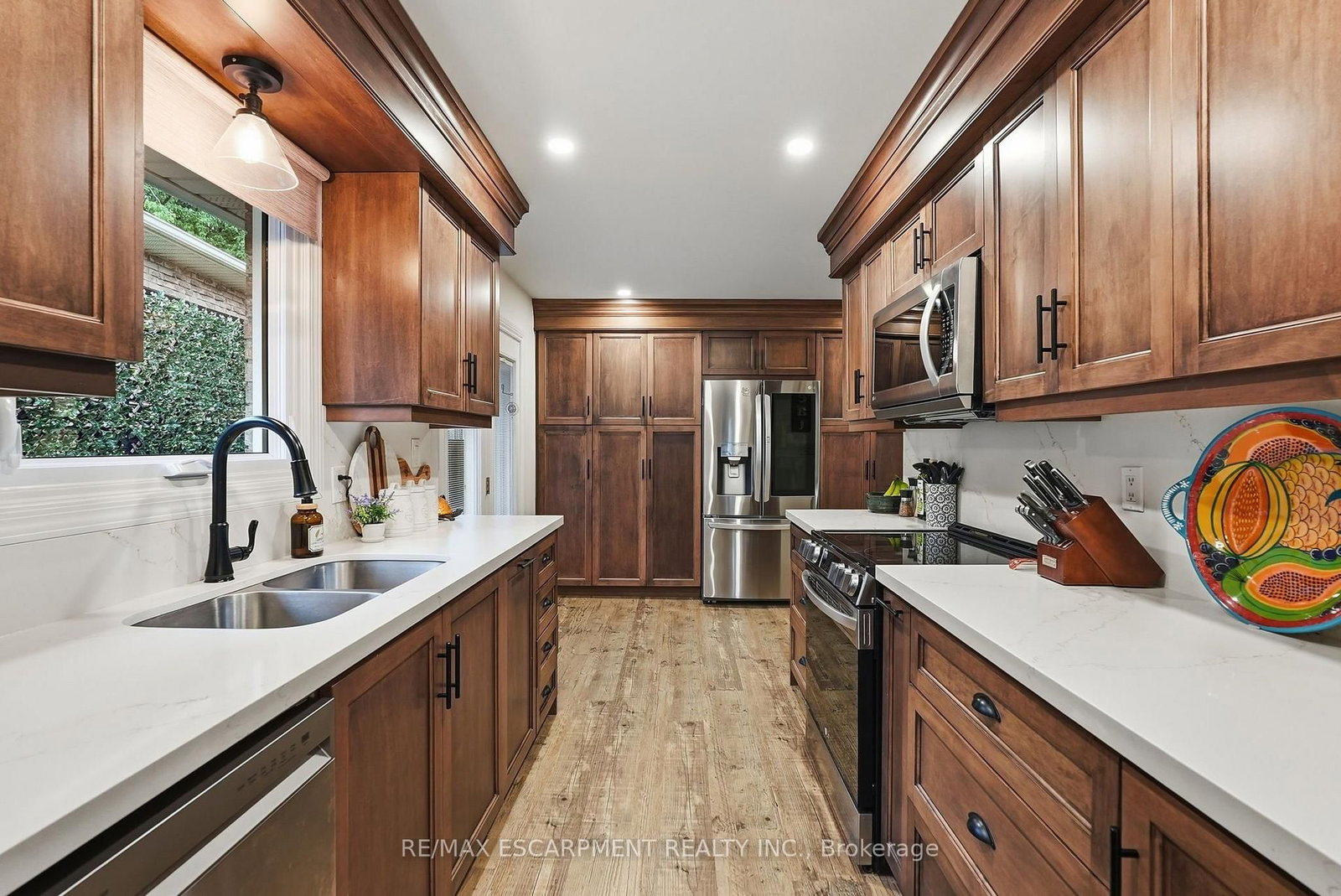 224 ATHENIA Drive • Hamilton, ON photo 11