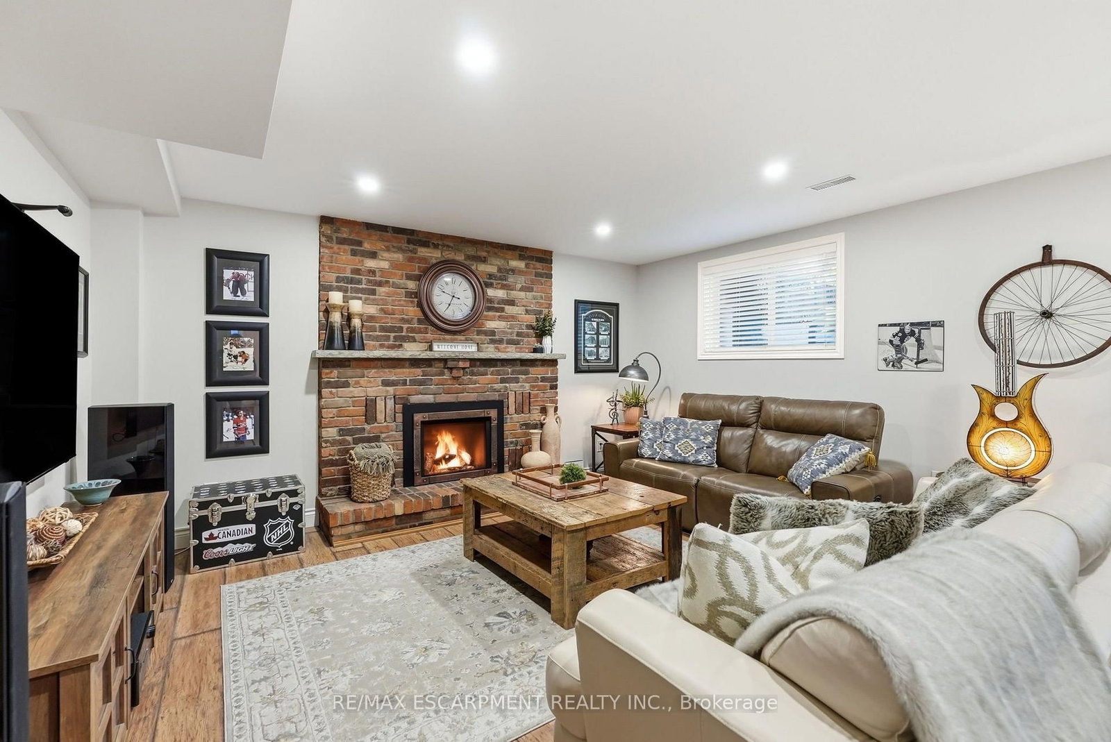 224 ATHENIA Drive • Hamilton, ON photo 27
