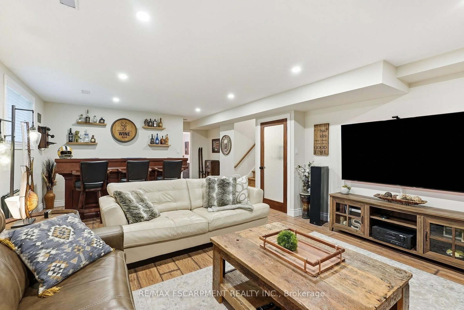 224 ATHENIA Drive • Hamilton, ON photo 28