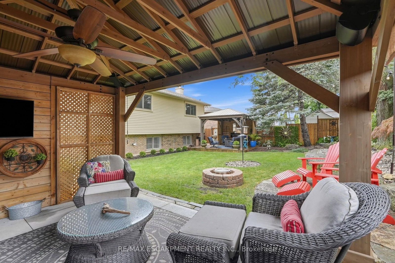 224 ATHENIA Drive • Hamilton, ON photo 47