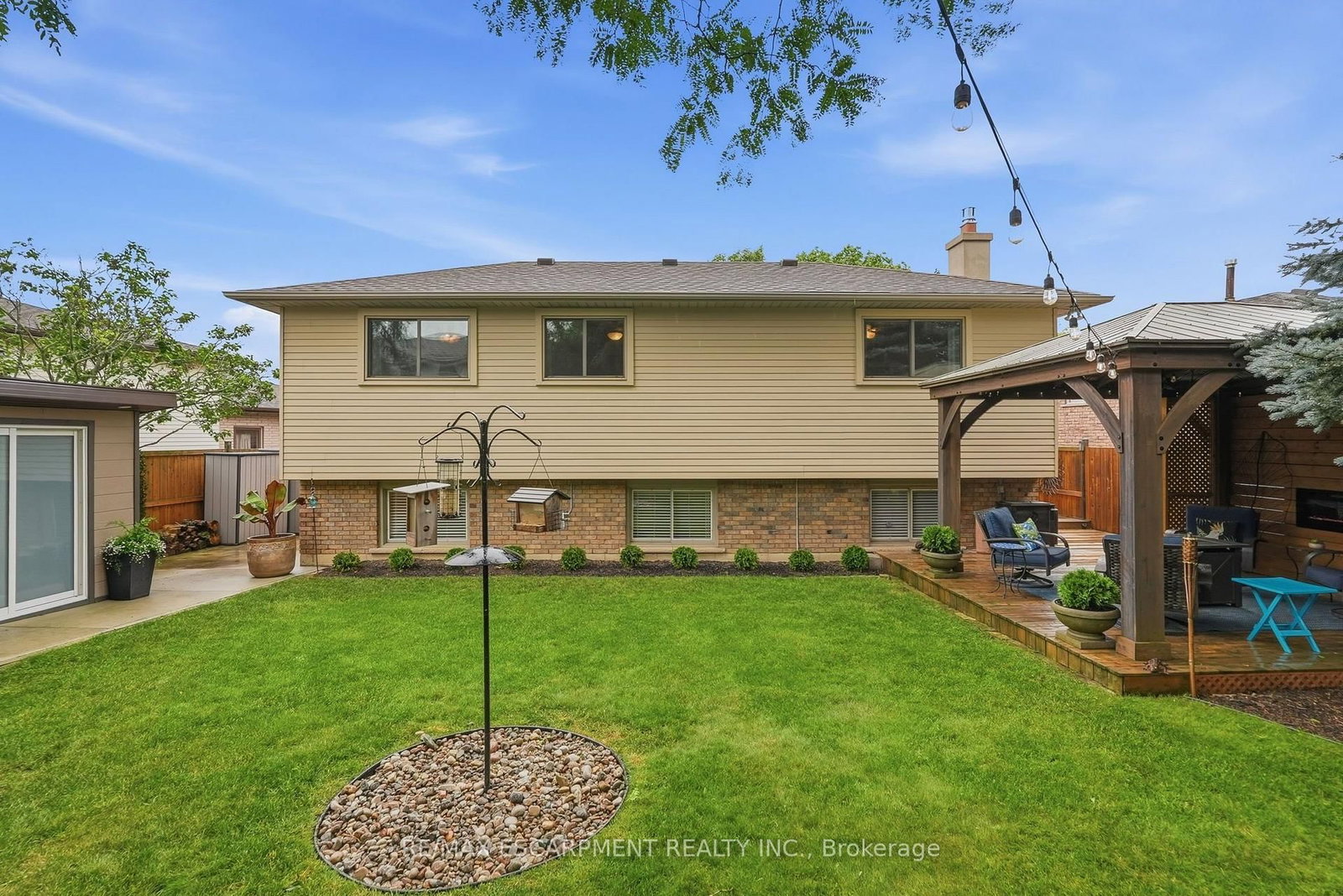 224 ATHENIA Drive • Hamilton, ON photo 48