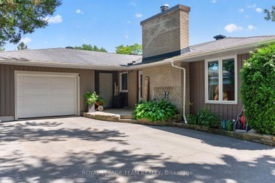 9 Laurentide Road • Ottawa, ON photo 3