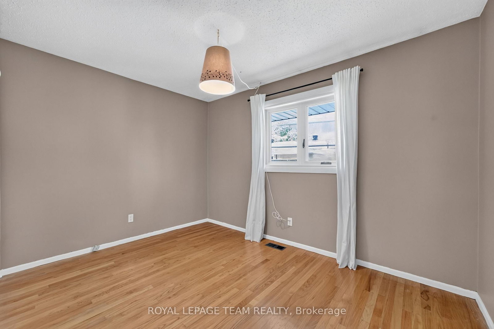 9 Laurentide Road • Ottawa, ON photo 30