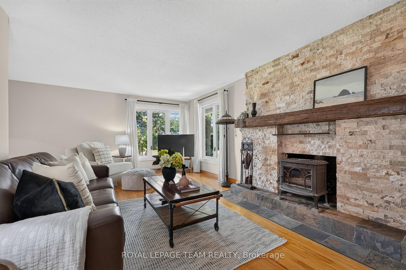 9 Laurentide Road • Ottawa, ON photo 6