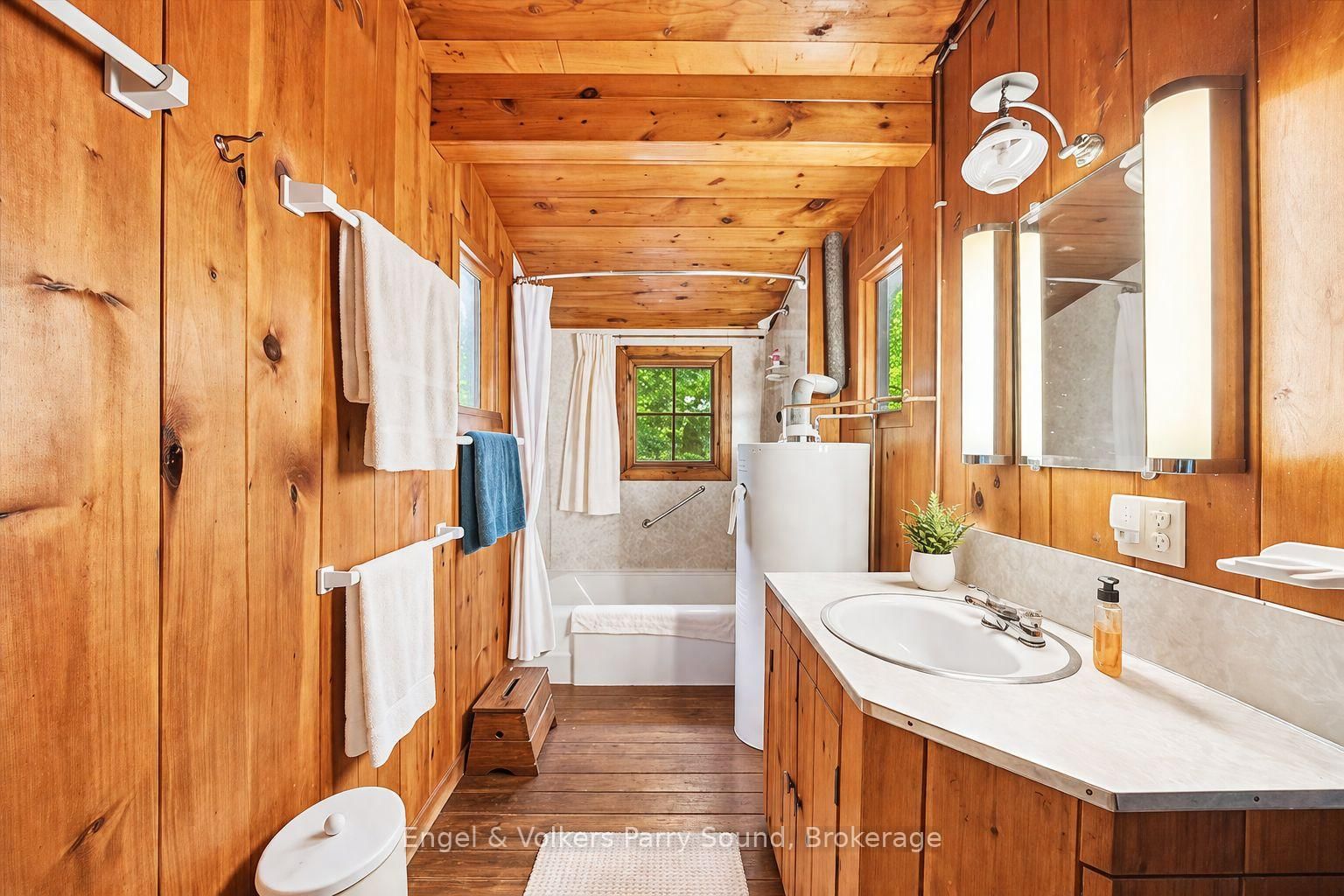 53 Birdwood Lane • McDougall, ON photo 14