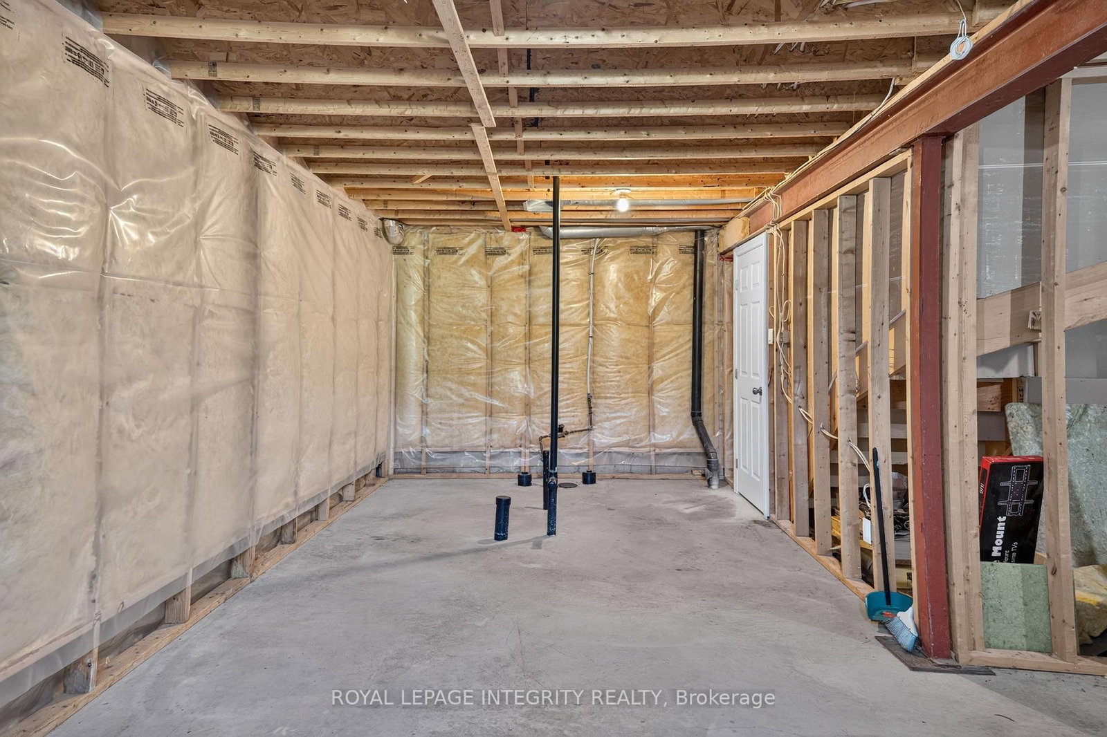 275 Kiwanis Court • Ottawa, ON photo 29