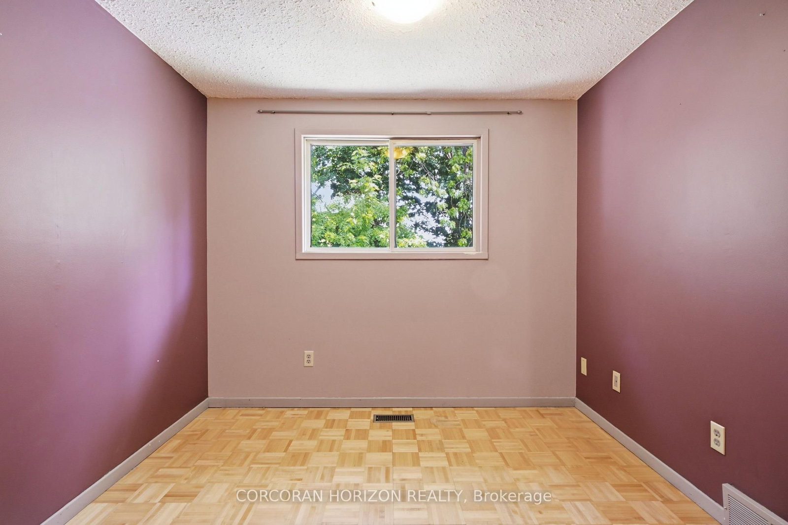 90 Halifax Drive • Kitchener, ON photo 14