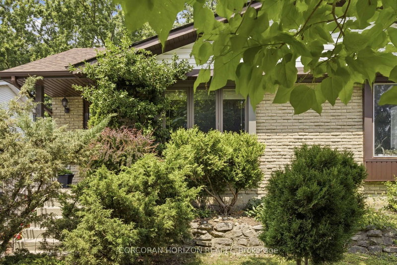 90 Halifax Drive