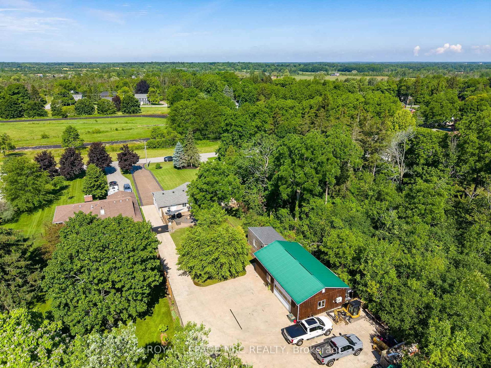 646 N Prospect Point Road • Fort Erie, ON photo 39