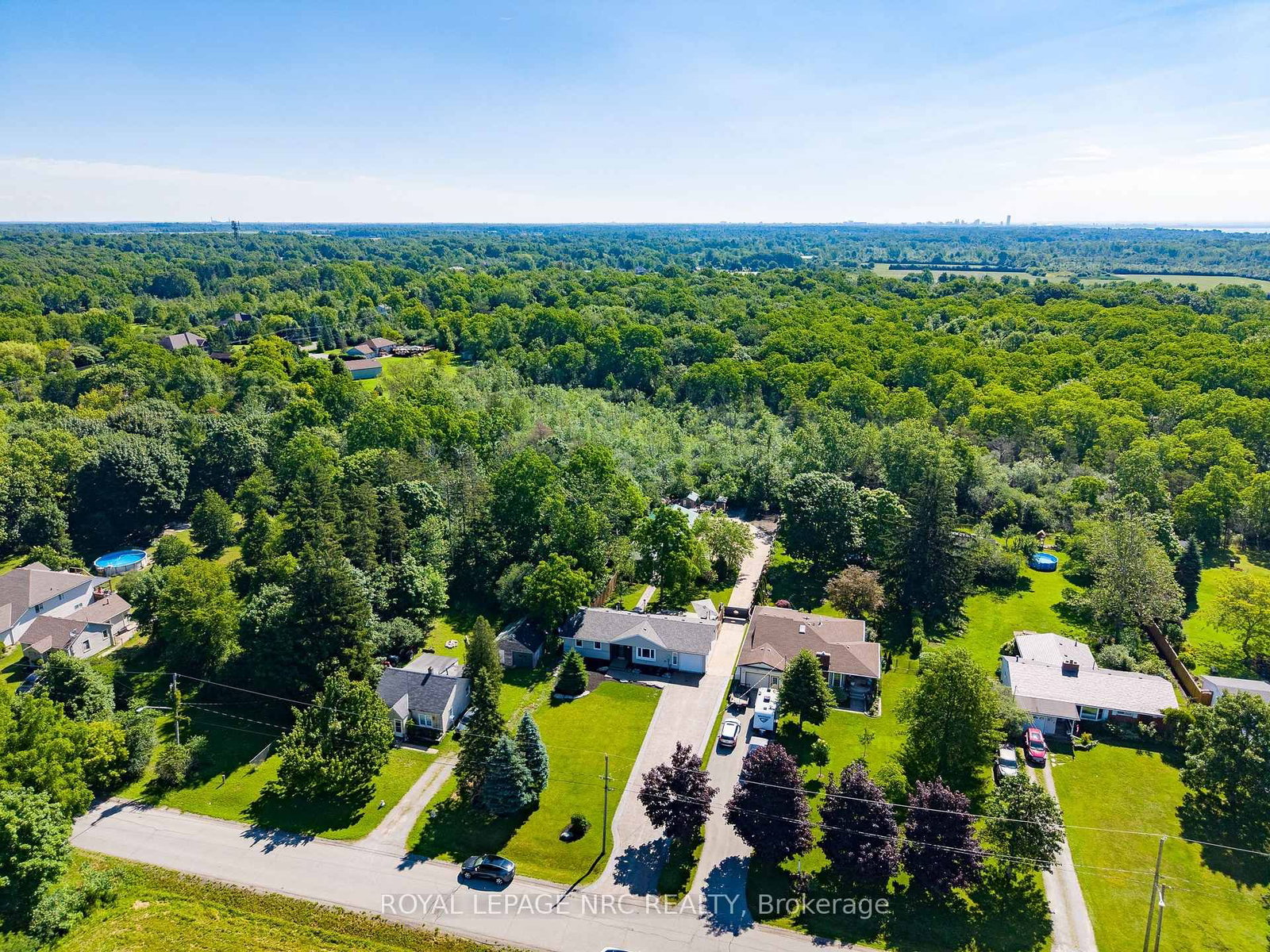 646 N Prospect Point Road • Fort Erie, ON photo 42