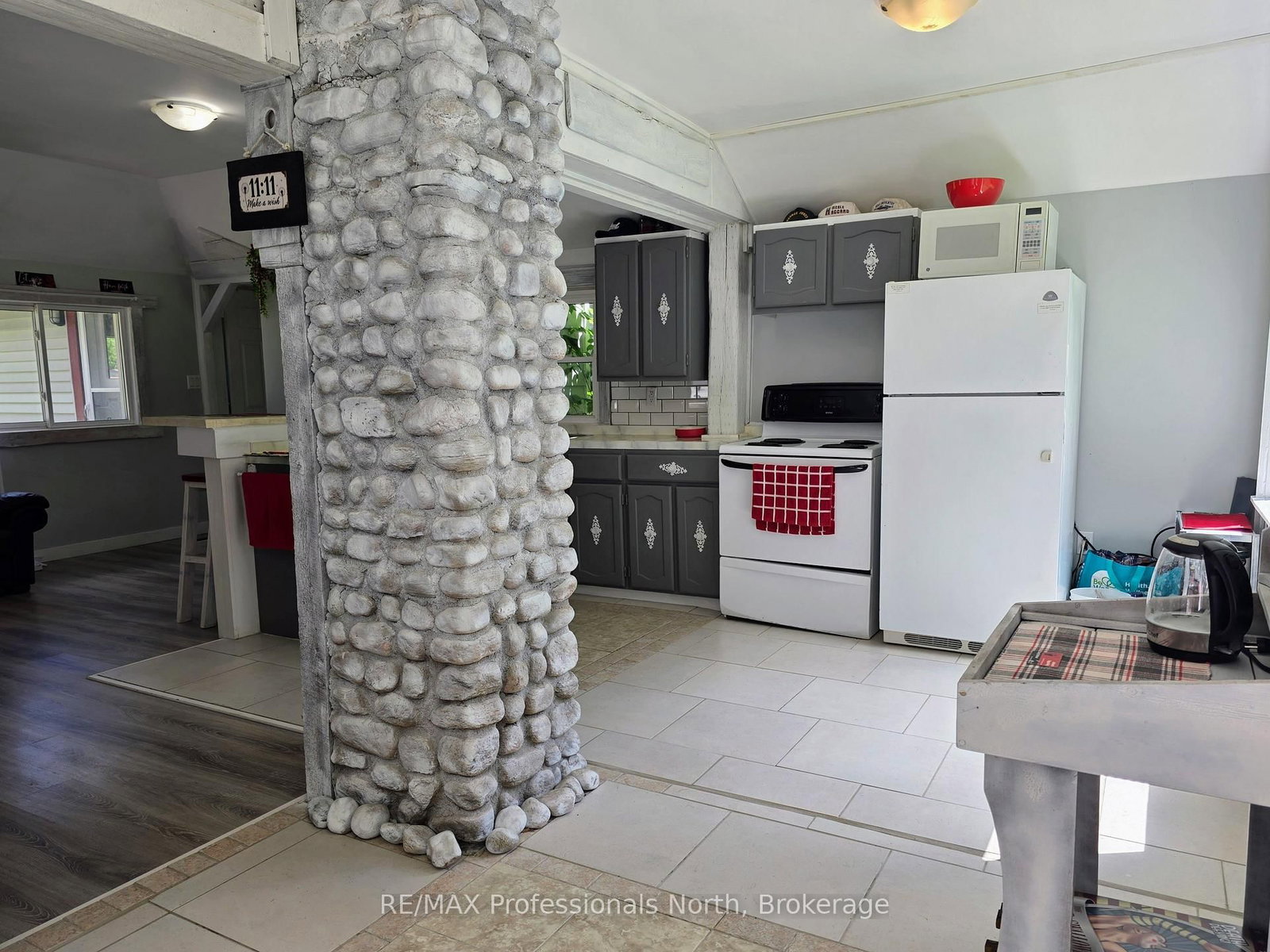 1007 West Road • Minden Hills, ON photo 9