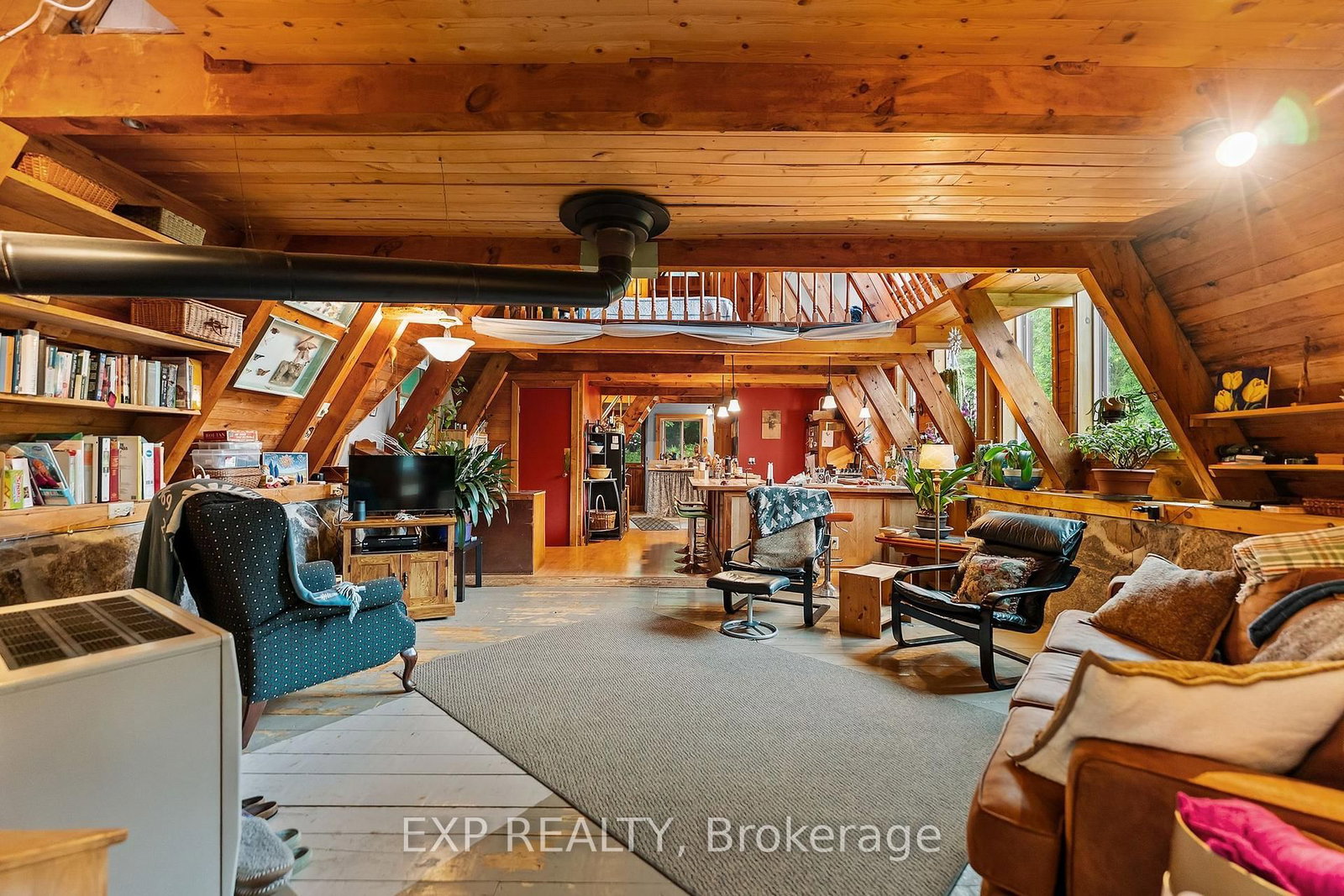 387A Sunny Hill Road • Barry's Bay, ON photo 14
