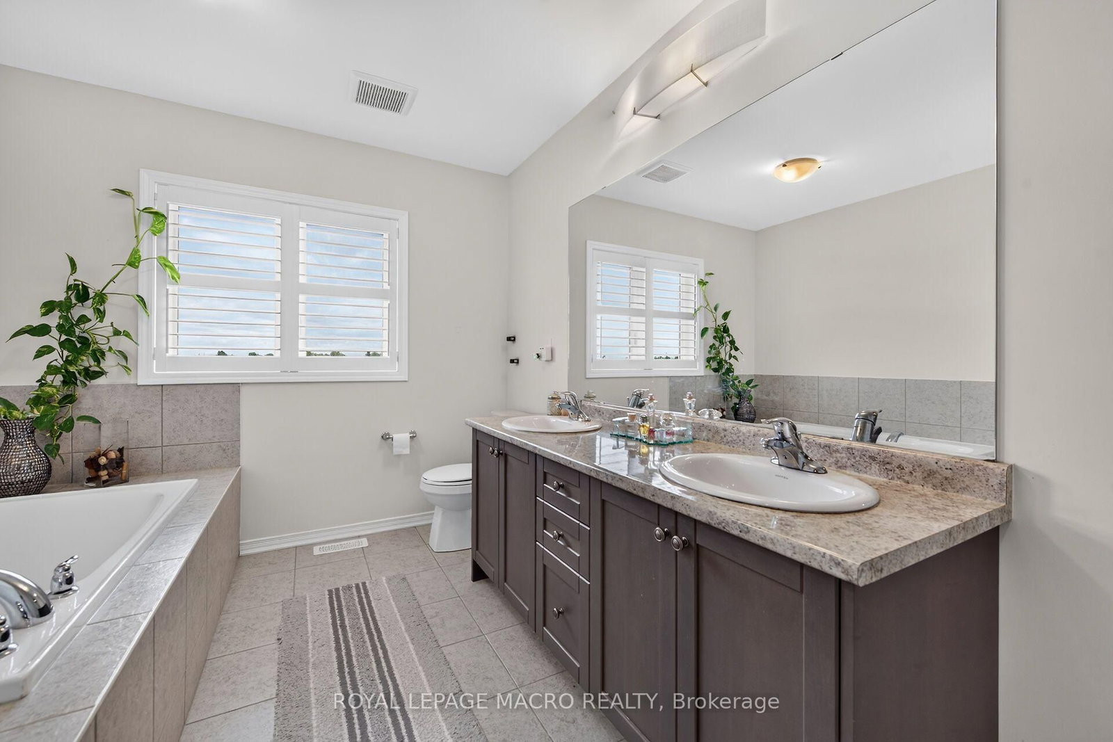76 McWatters Street • Hamilton, ON photo 27