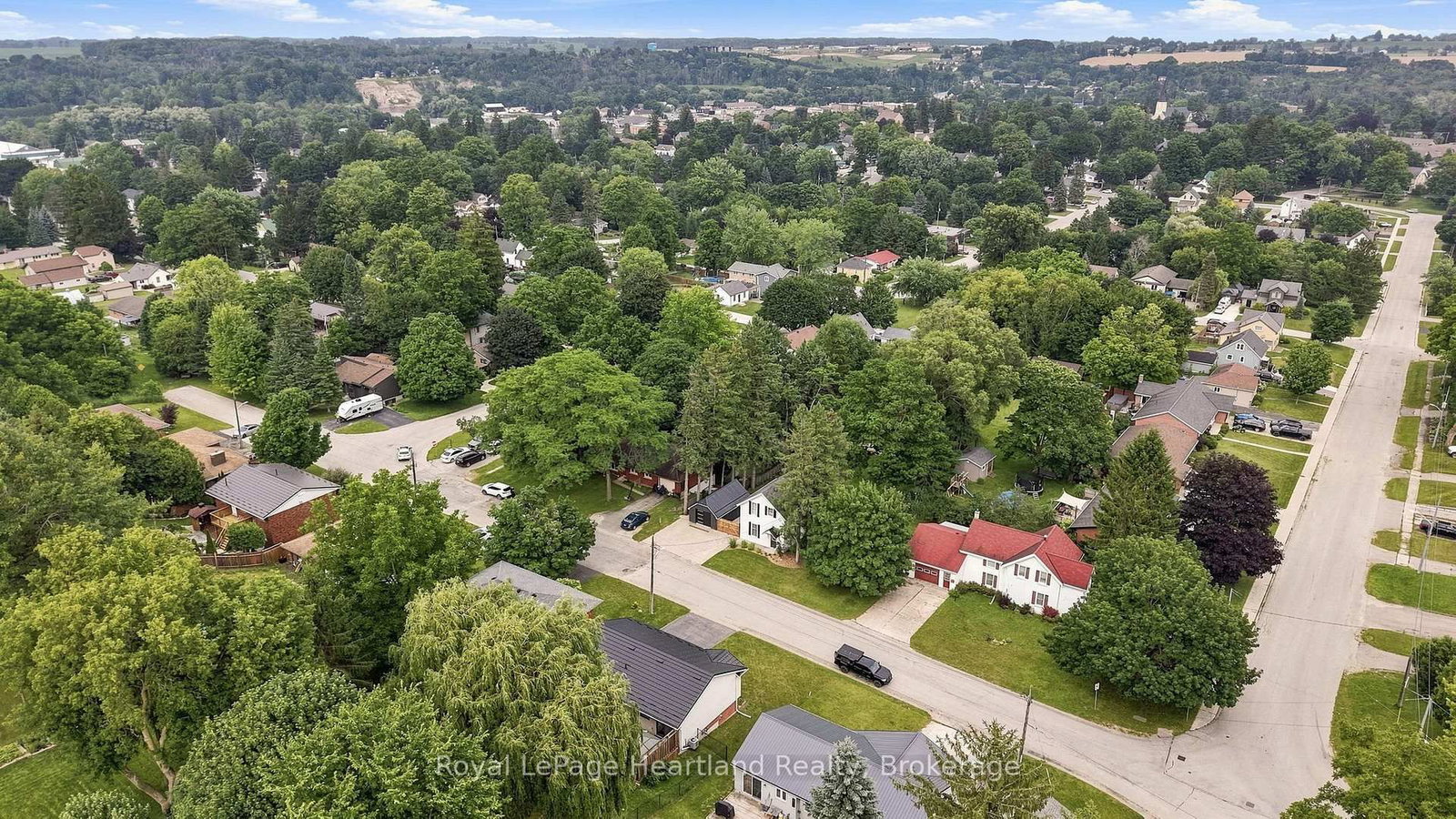 504 MAPLE Street • Brockton, ON photo 37