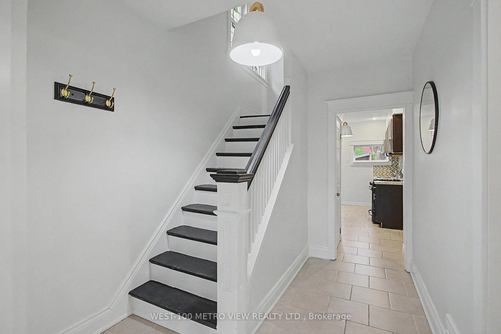 21 Springer Avenue • Hamilton, ON photo 7