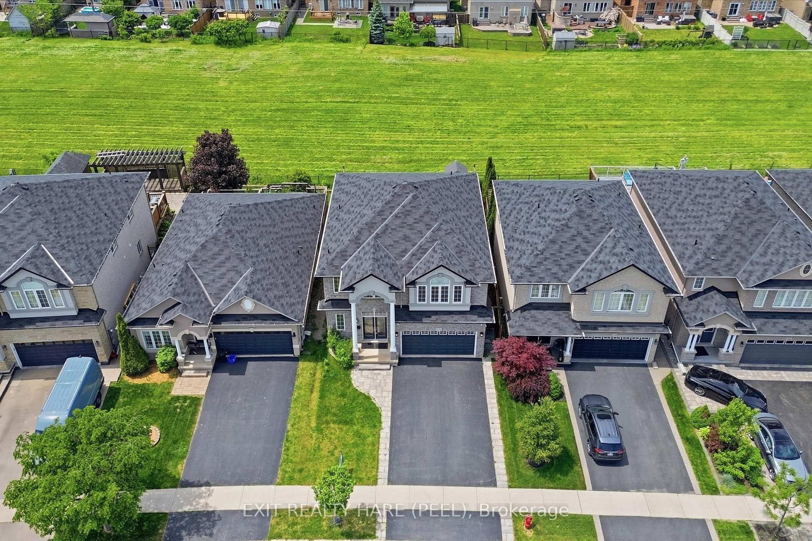 174 Irwin Avenue • Hamilton, ON photo 2