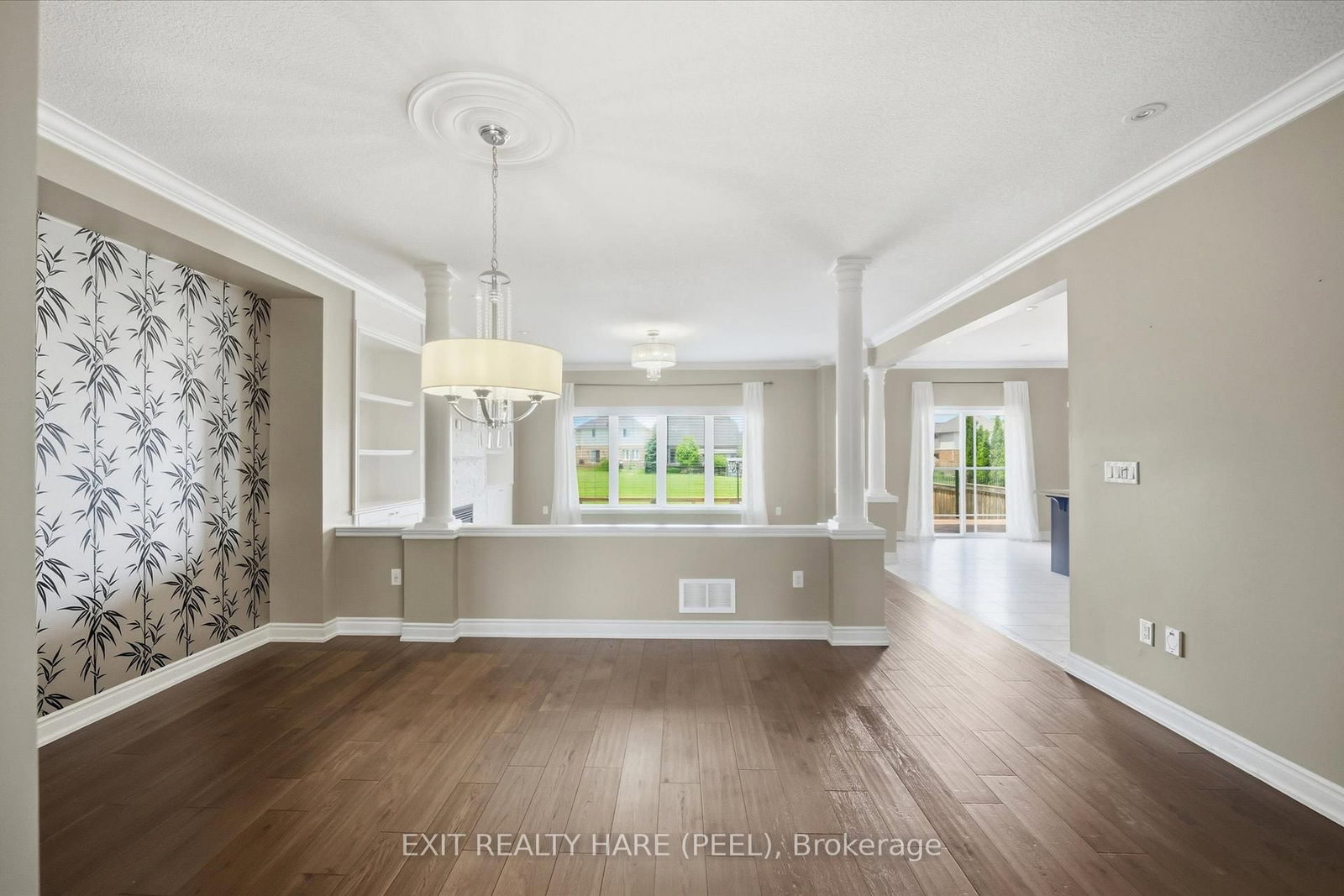 174 Irwin Avenue • Hamilton, ON photo 8