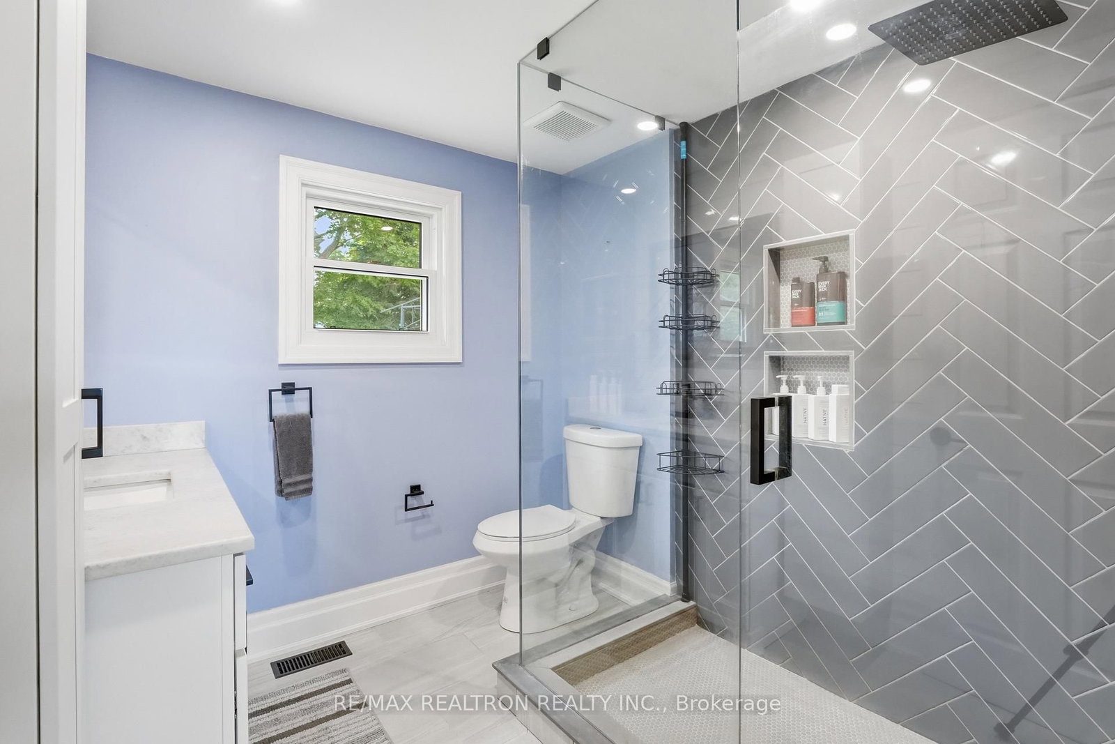 18 Station Street • Amaranth, ON photo 19
