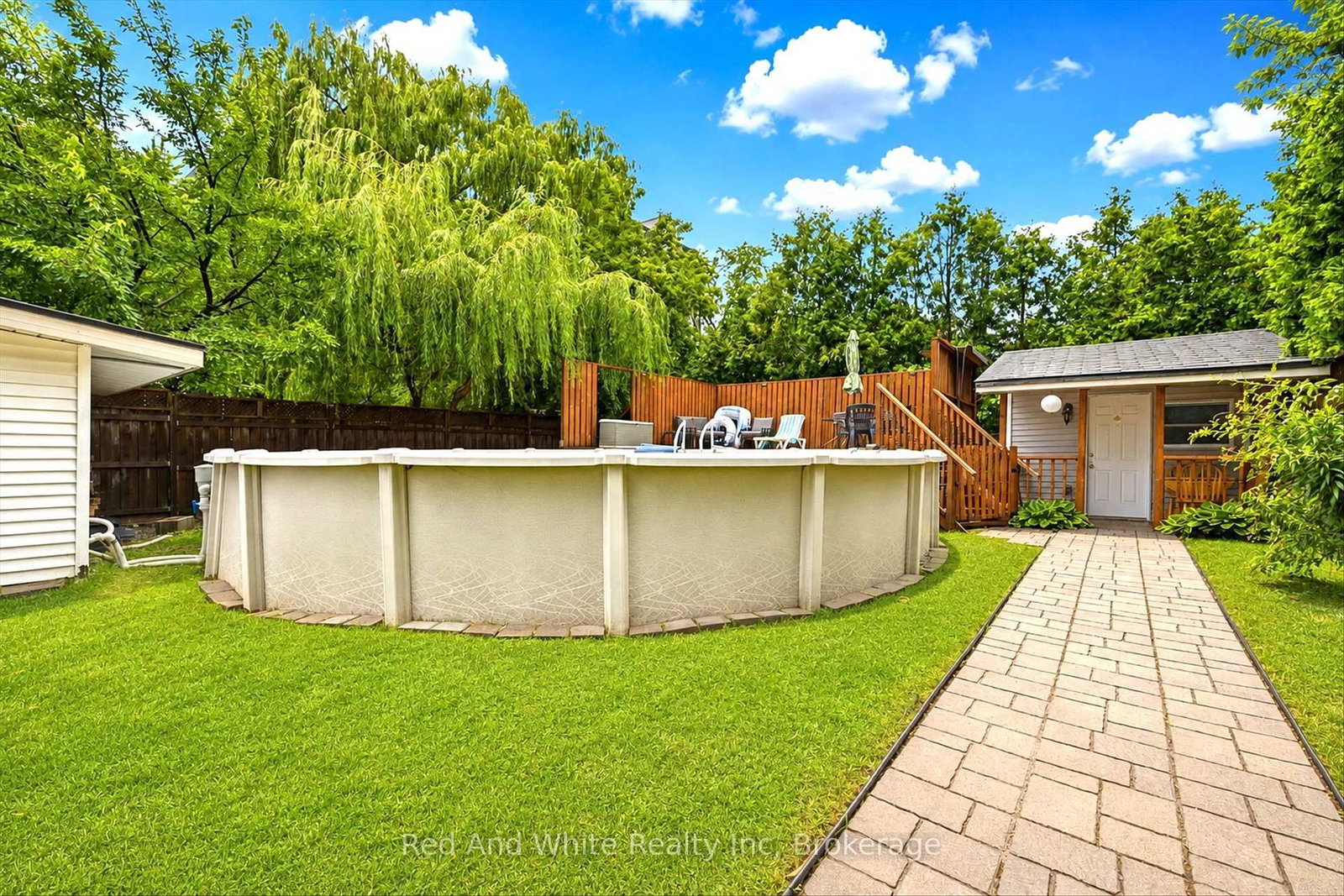 450 East 42nd Street • Hamilton, ON photo 44