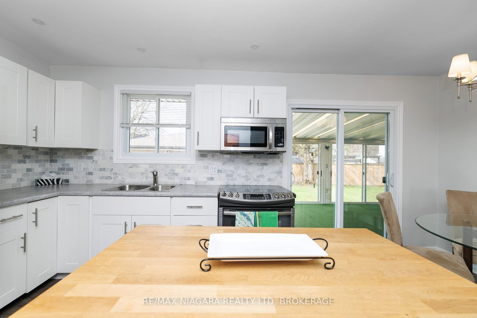 25 Rice Road • Welland, ON photo 20