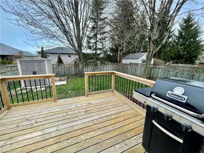 792 Mackendrick Drive • Kincardine, ON photo 4